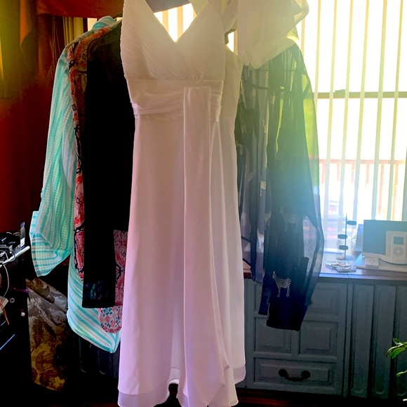 Very nice prom or wedding dress. Mini length matching Shaw.  2 spaghetti strap - Picture 1 of 2